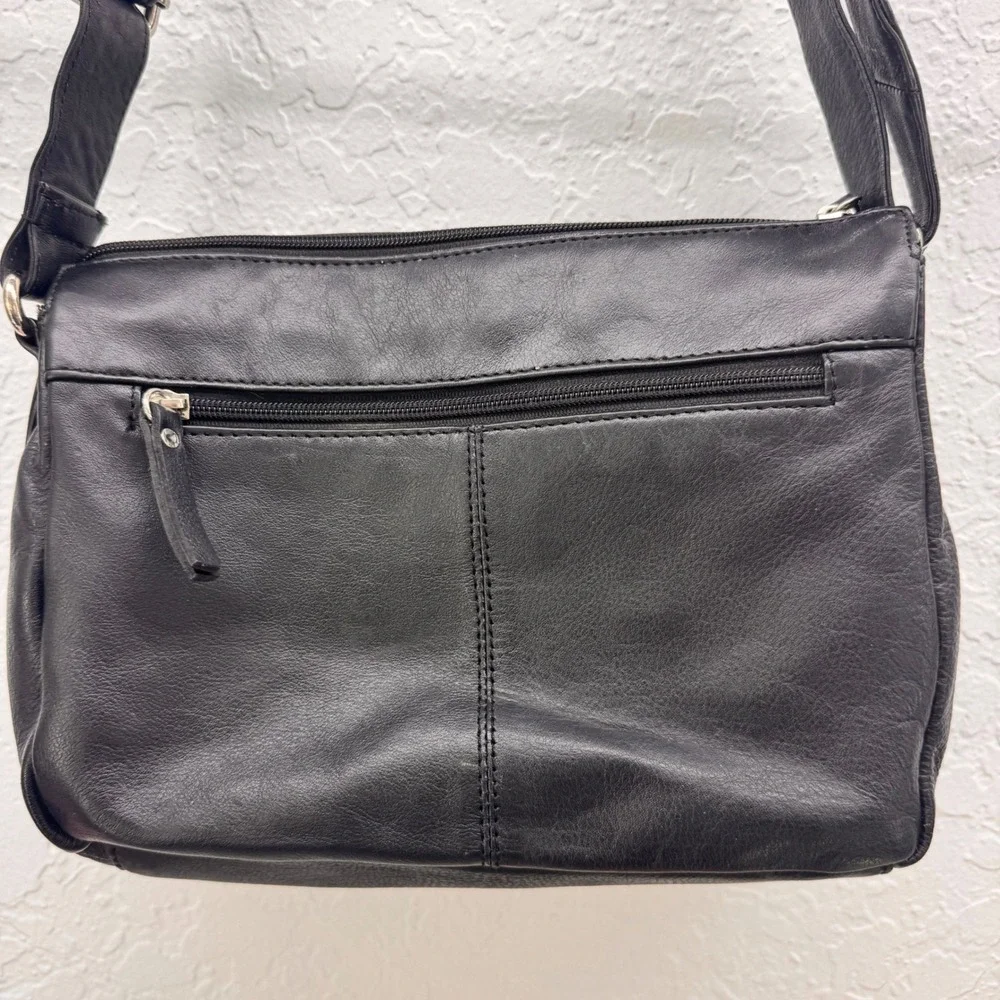Great American Leather Works Black Leather Crossbody Organizer Bag Silver Ring